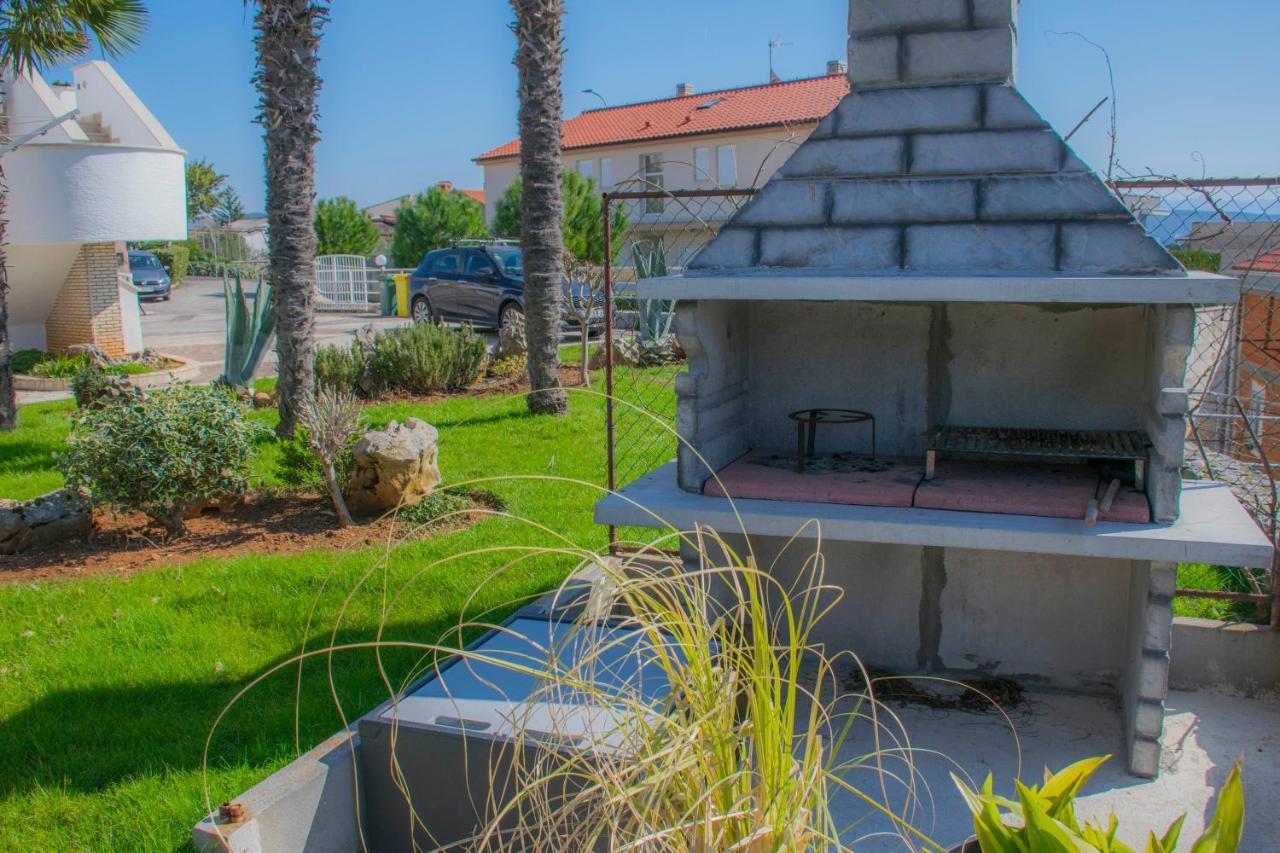 Apartments Grand & Plav In Krk Krk Town Exterior photo