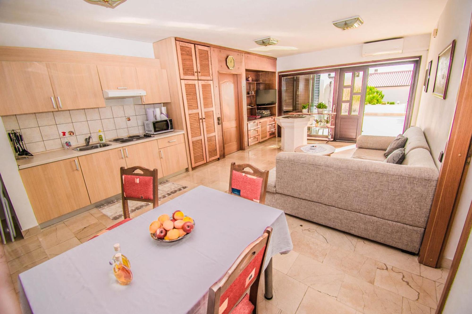 Apartments Grand & Plav In Krk Krk Town Exterior photo